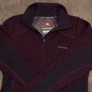Columbia 1/4 zip burgundy pullover with omniheat.